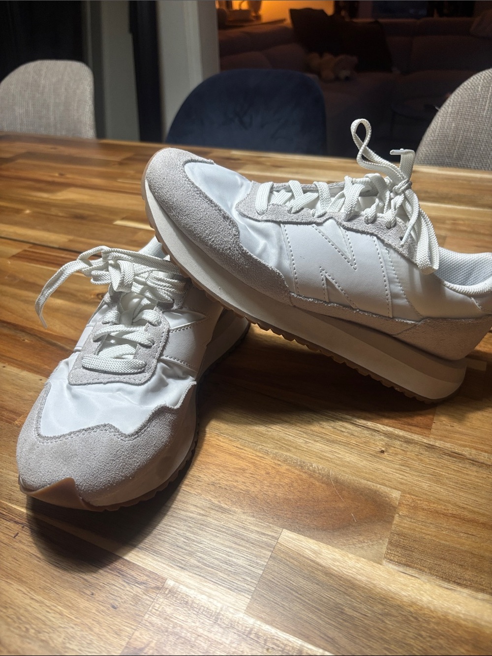 New Balance Women's White and Light Beige Retro Runner Sneakers